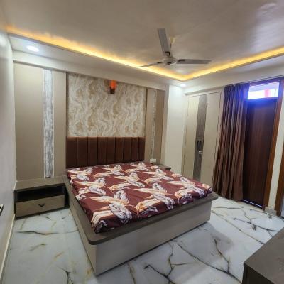 Lucky Heights G+6 - Buy Luxury Apartments Manglam City Kalwar Road Jaipur | LivPro